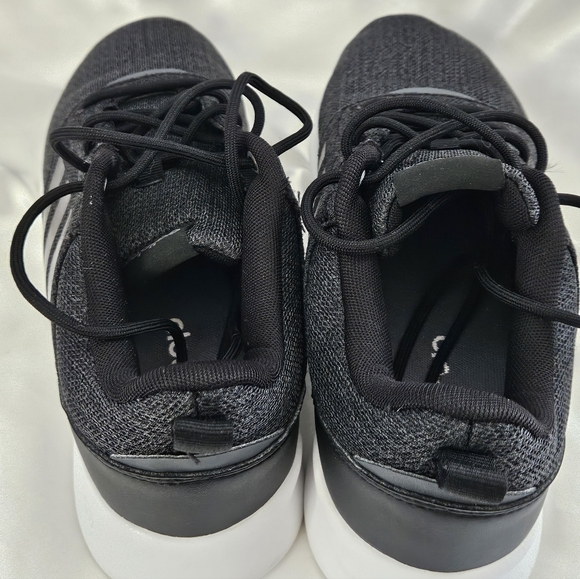 Adidas Cloud Foam Women’s Athletic Shoes / Sneakers  Size 8 - Picture 9 of 14